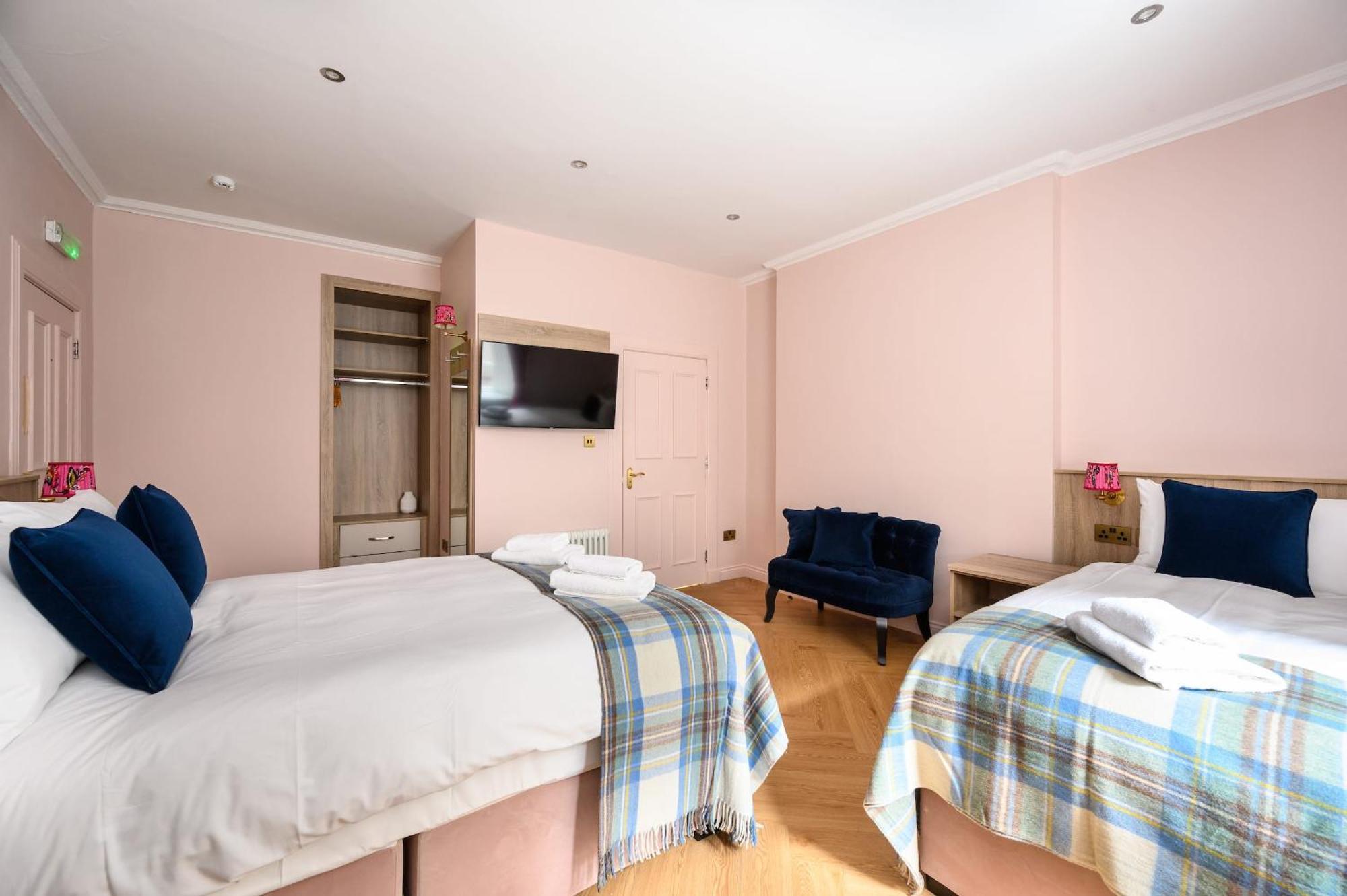Queen Charlotte Guesthouse Edimburgo Esterno foto