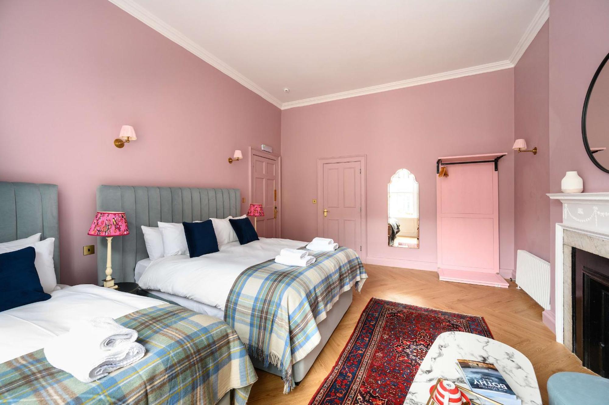 Queen Charlotte Guesthouse Edimburgo Esterno foto